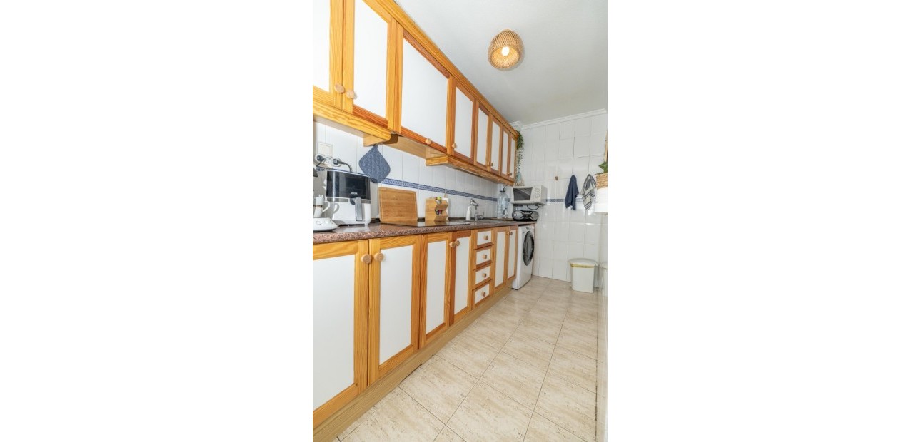 Herverkoop - 1. Apartment / flat -
Torrevieja - Acequion