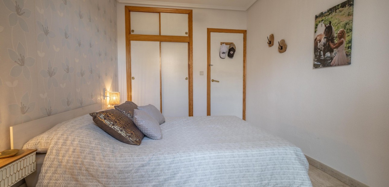 Herverkoop - 1. Apartment / flat -
Torrevieja - Acequion