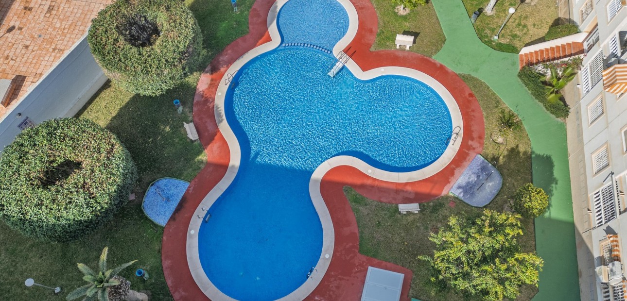 Herverkoop - 1. Apartment / flat -
Torrevieja - Acequion