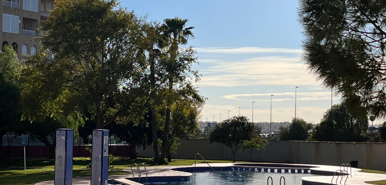 Herverkoop - Apartment flat -
Torrevieja - Centro