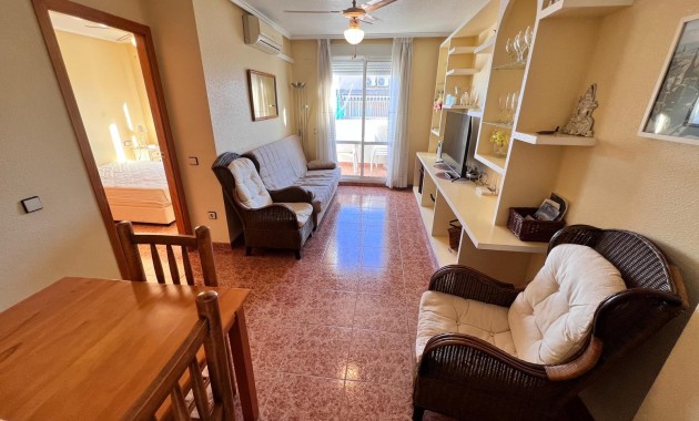 Herverkoop - Apartment flat -
Torrevieja - Centro