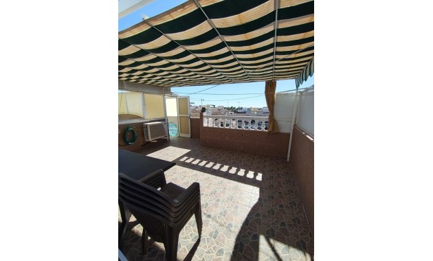 Herverkoop - Bungalow -
Torrevieja - Parque las naciones