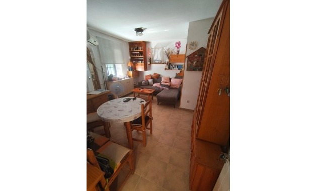 Herverkoop - Bungalow -
Torrevieja - Parque las naciones