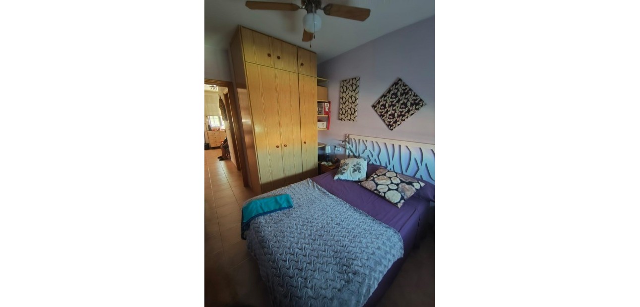 Herverkoop - Bungalow -
Torrevieja - Parque las naciones