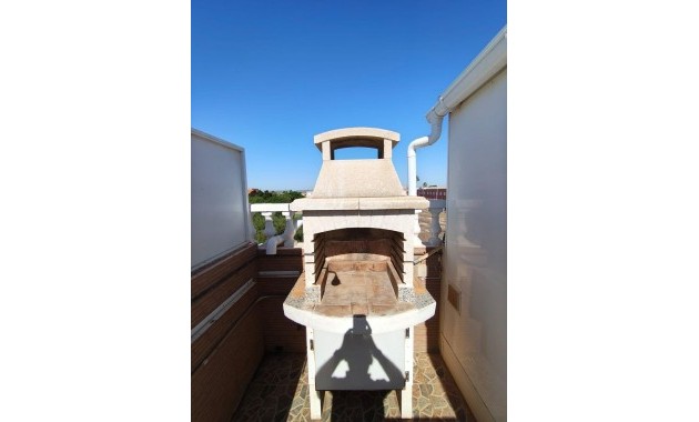 Herverkoop - Bungalow -
Torrevieja - Parque las naciones