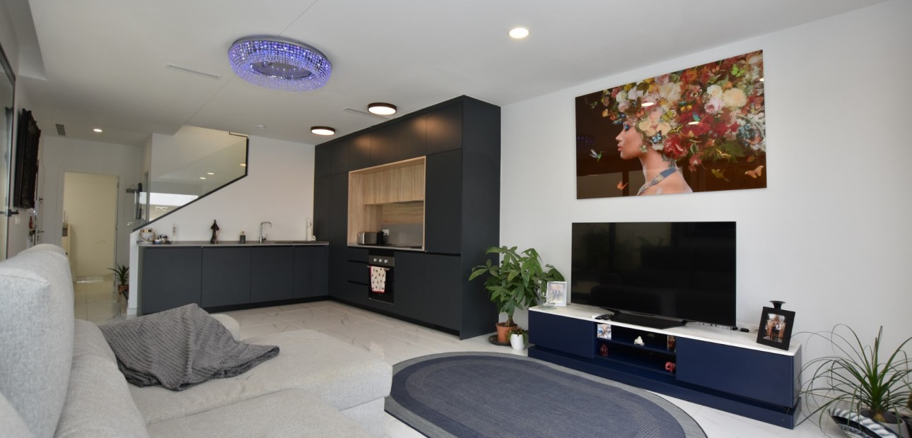 Herverkoop - Detached Villa -
Los Montesinos - Los Montesinos - Village