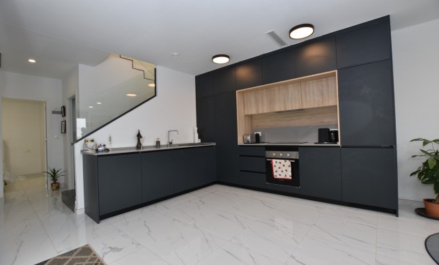 Herverkoop - Detached Villa -
Los Montesinos - Los Montesinos - Village