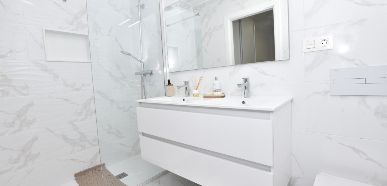 Herverkoop - Detached Villa -
Los Montesinos - Los Montesinos - Village