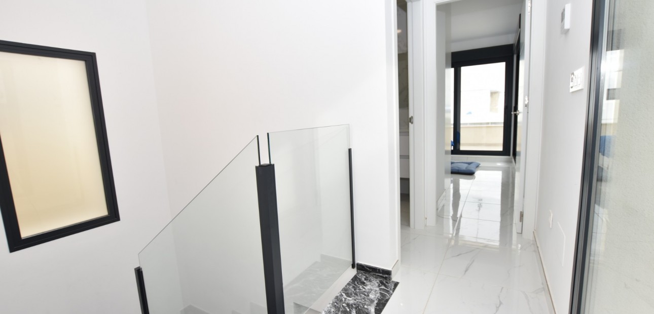 Herverkoop - Detached Villa -
Los Montesinos - Los Montesinos - Village