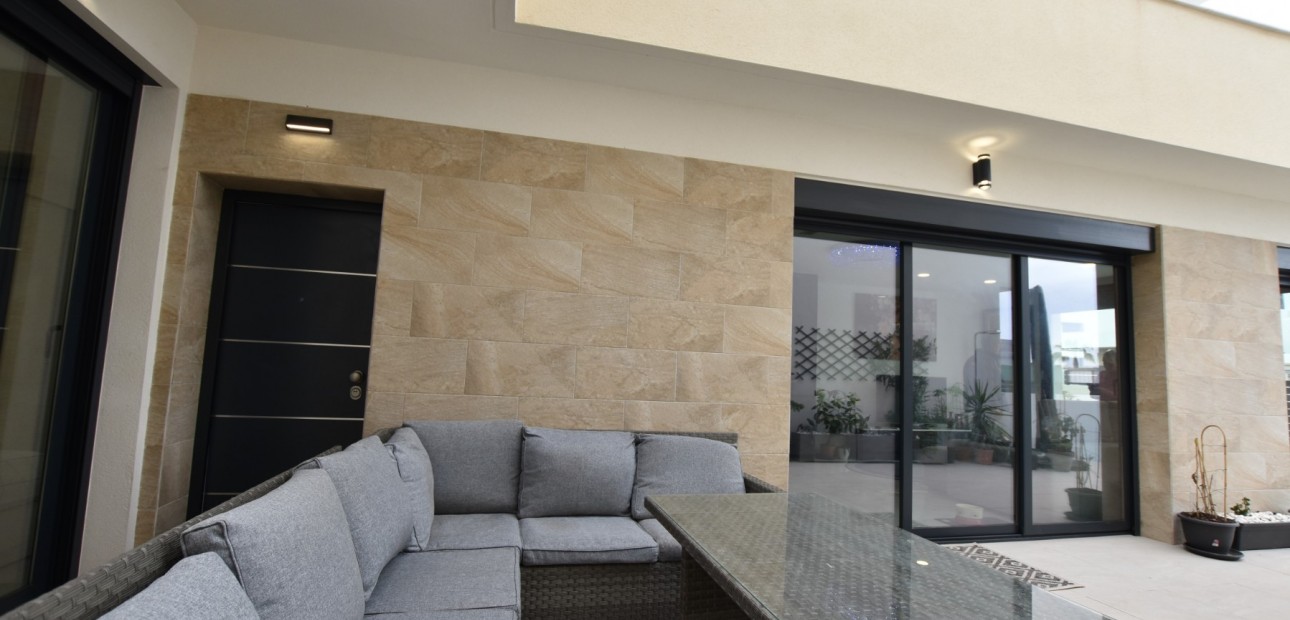 Herverkoop - Detached Villa -
Los Montesinos - Los Montesinos - Village