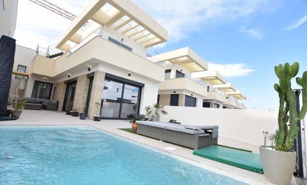 Herverkoop - Detached Villa -
Los Montesinos - Los Montesinos - Village