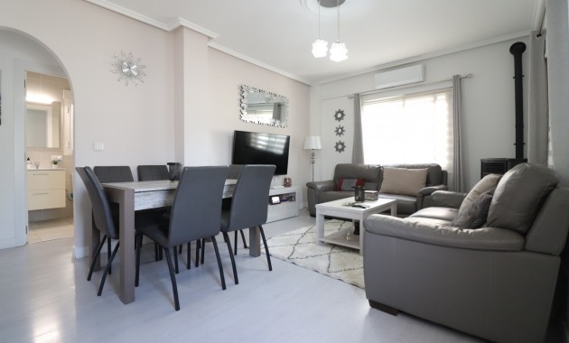 Herverkoop - Detached Villa -
Ciudad Quesada - Ciudad Quesada - Town