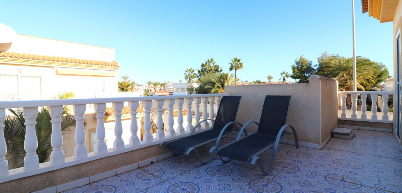 Herverkoop - Detached Villa -
Ciudad Quesada - Ciudad Quesada - Town