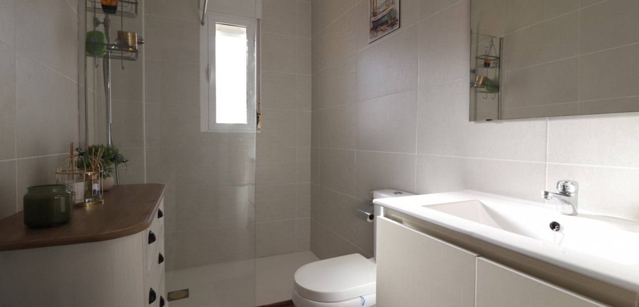 Herverkoop - Detached Villa -
Ciudad Quesada - Ciudad Quesada - Town