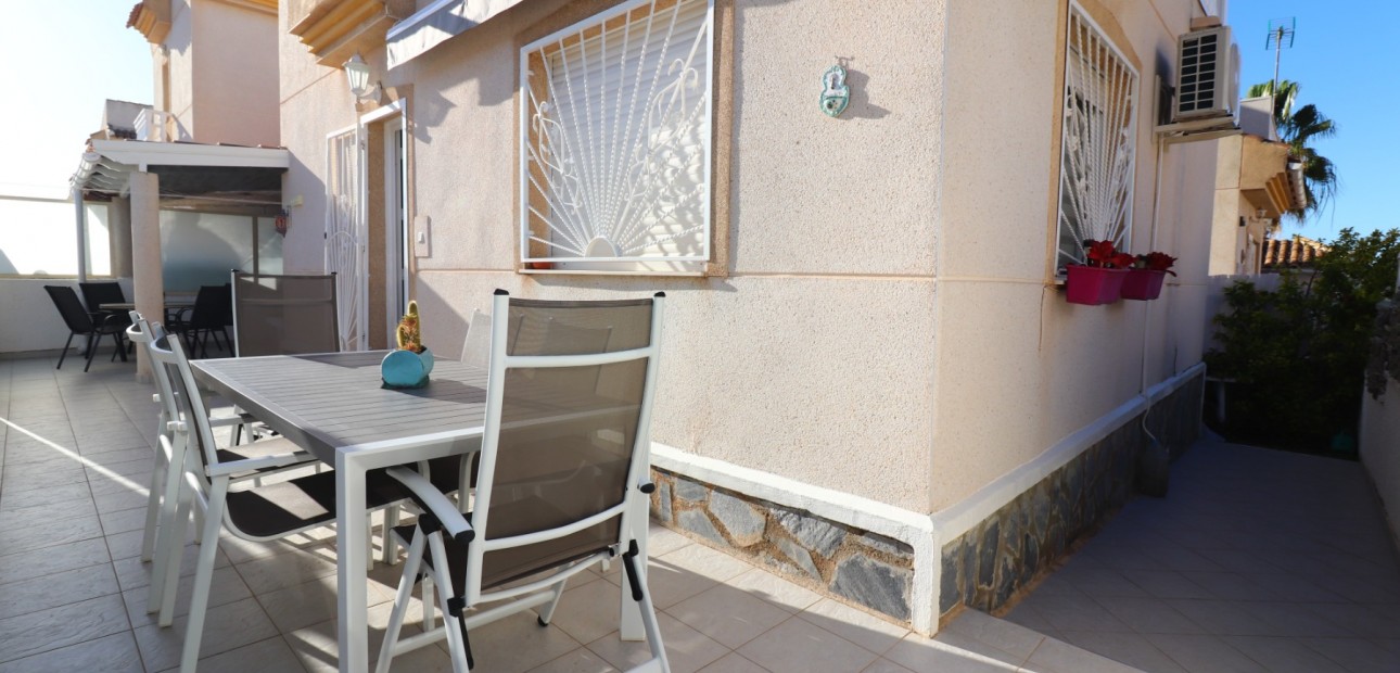 Herverkoop - Detached Villa -
Ciudad Quesada - Ciudad Quesada - Town