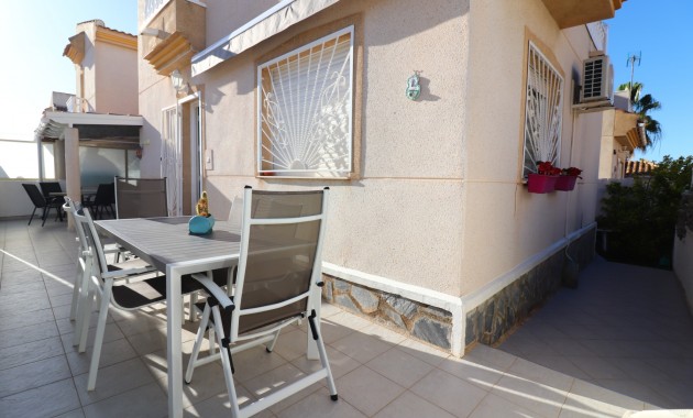 Herverkoop - Detached Villa -
Ciudad Quesada - Ciudad Quesada - Town