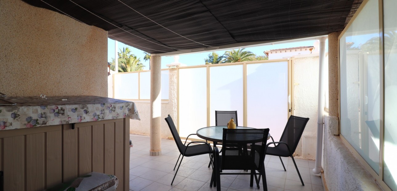 Herverkoop - Detached Villa -
Ciudad Quesada - Ciudad Quesada - Town