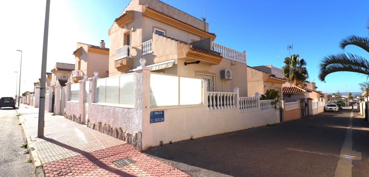 Herverkoop - Detached Villa -
Ciudad Quesada - Ciudad Quesada - Town