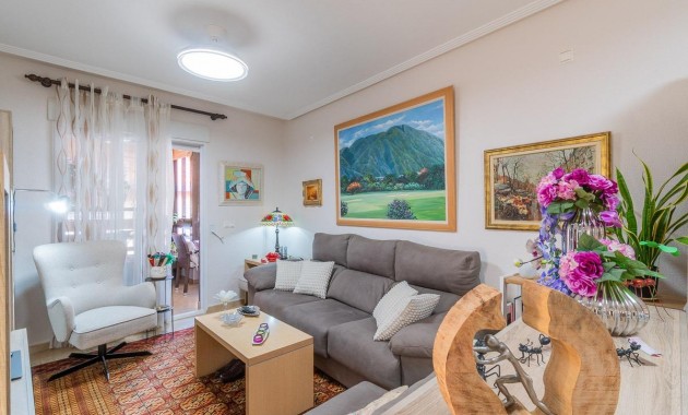 Herverkoop - Appartement / flat -
Torrevieja - Centro