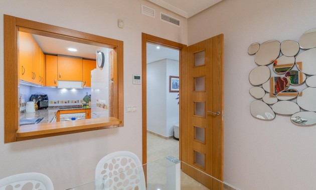 Herverkoop - Appartement / flat -
Torrevieja - Centro