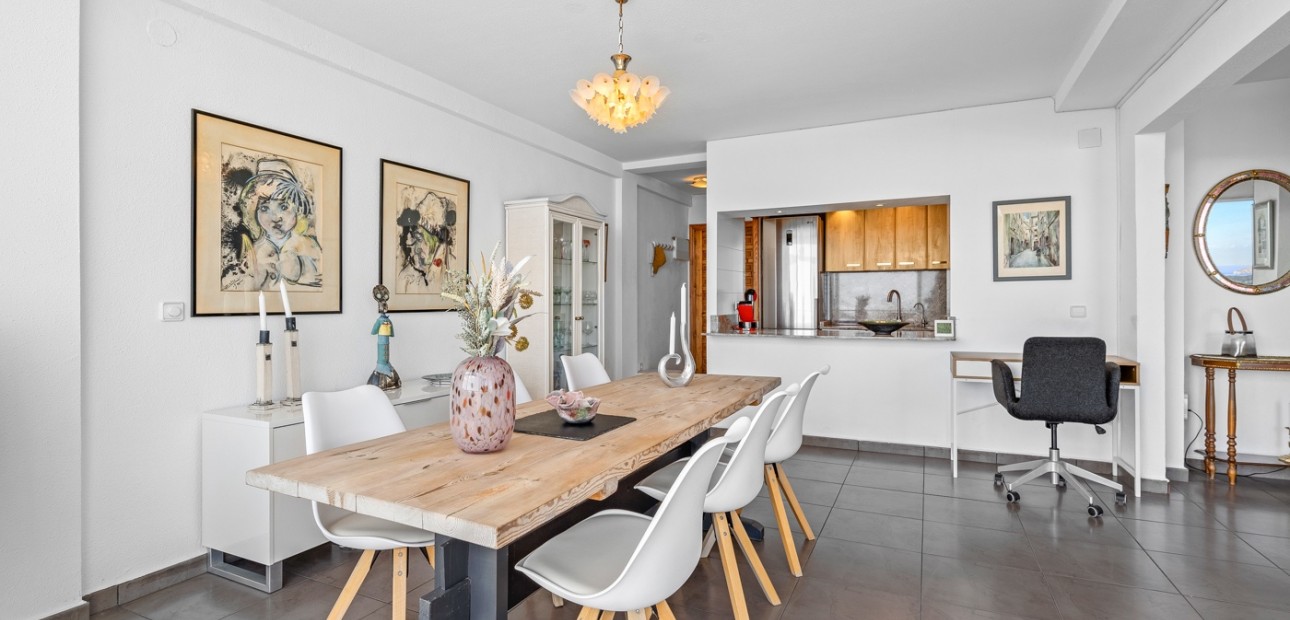 Herverkoop - Appartement / flat -
La Nucia - La Nucia - Town