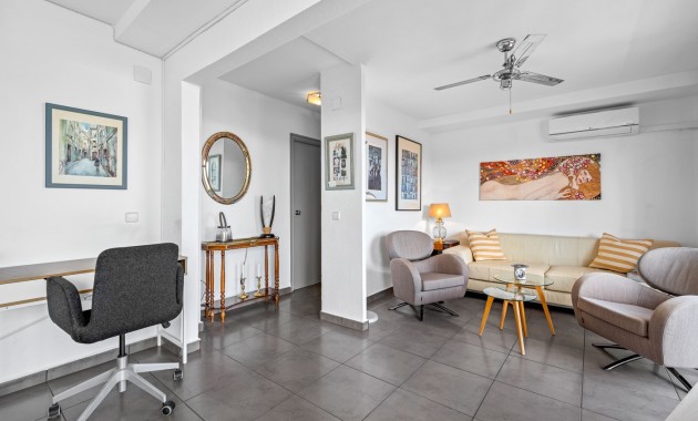 Herverkoop - Appartement / flat -
La Nucia - La Nucia - Town