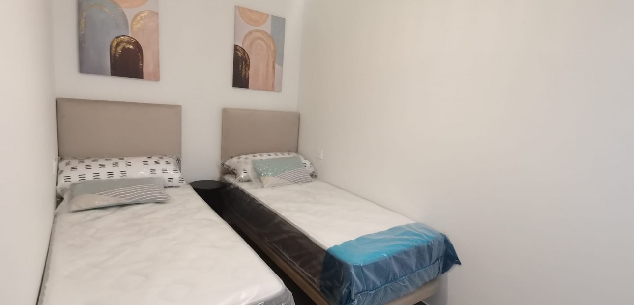 Nieuwbouw - Appartement / flat -
Torrevieja - Torrevieja - Playa de los Locos