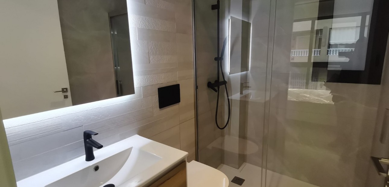 New Build - Apartment / flat -
Torrevieja - Torrevieja - Playa del Cura