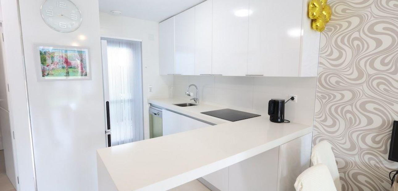 Herverkoop - Terraced house -
Orihuela Costa - Los Dolses