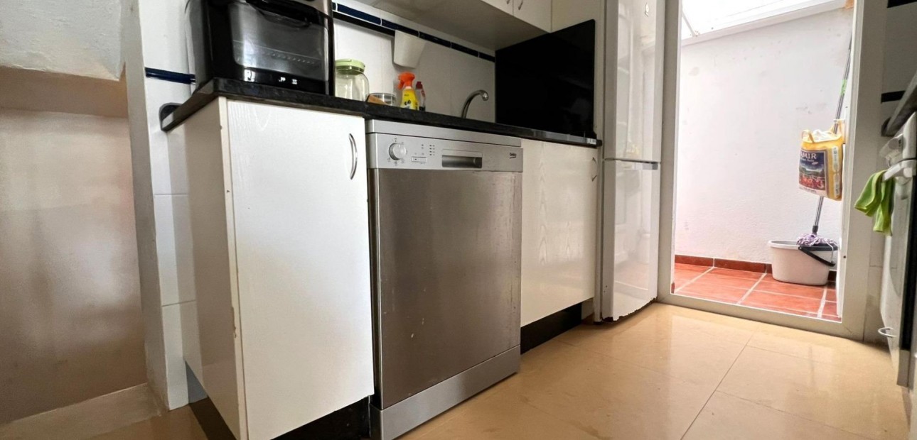 Herverkoop - Terraced house -
Orihuela Costa - Villamartín-Las Filipinas