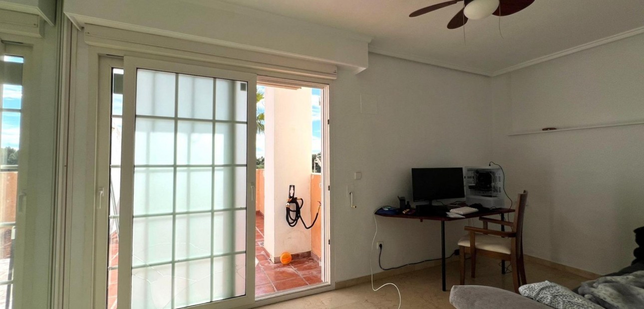 Herverkoop - Terraced house -
Orihuela Costa - Villamartín-Las Filipinas