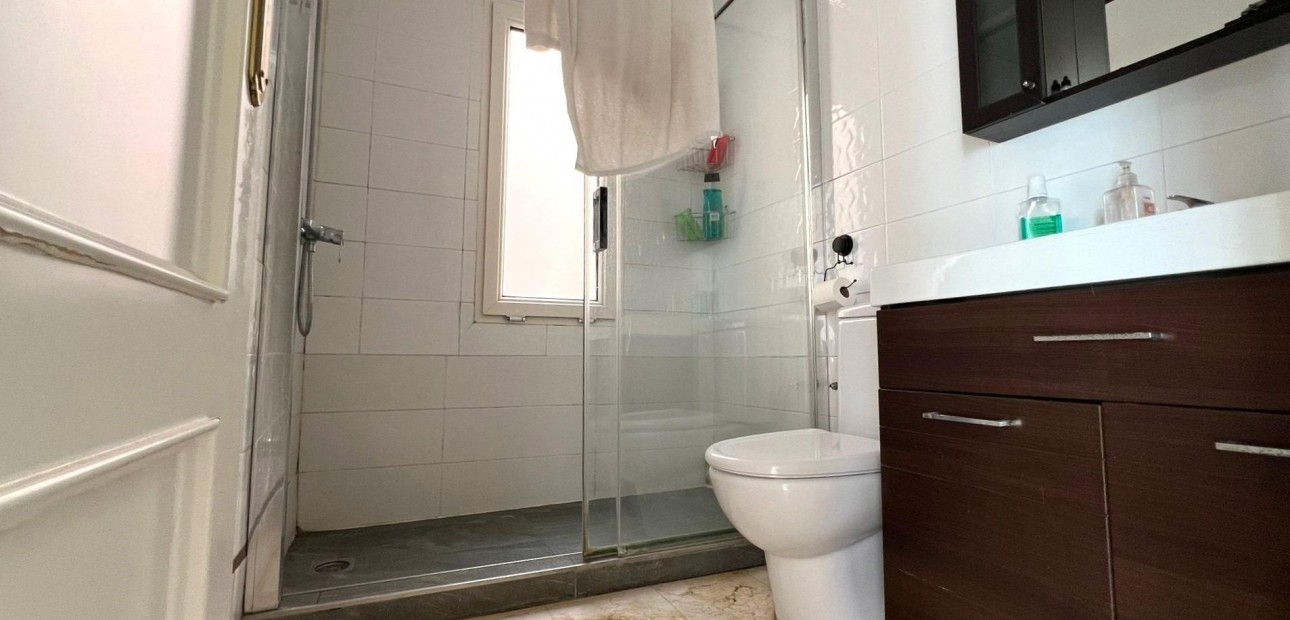 Herverkoop - Terraced house -
Orihuela Costa - Villamartín-Las Filipinas