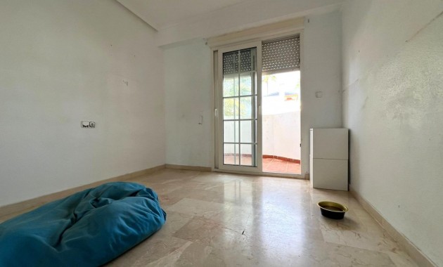 Herverkoop - Terraced house -
Orihuela Costa - Villamartín-Las Filipinas