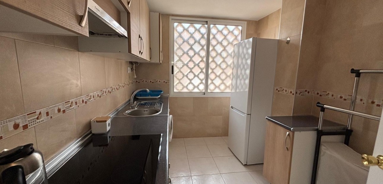 Herverkoop - Appartement / flat -
Torrevieja - Acequion