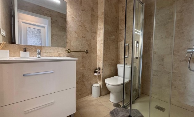 Herverkoop - Appartement / flat -
Torrevieja - Acequion