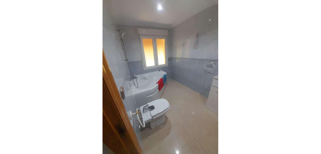 Herverkoop - Villa -
Torrevieja - Punta prima