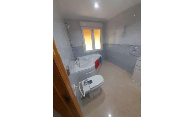 Herverkoop - Villa -
Torrevieja - Punta prima