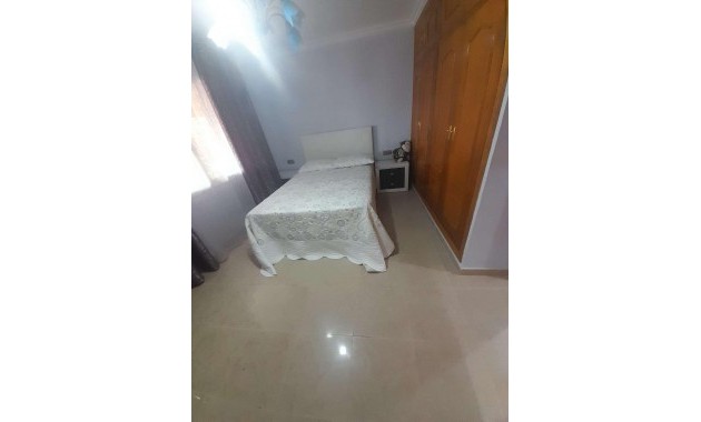 Herverkoop - Villa -
Torrevieja - Punta prima