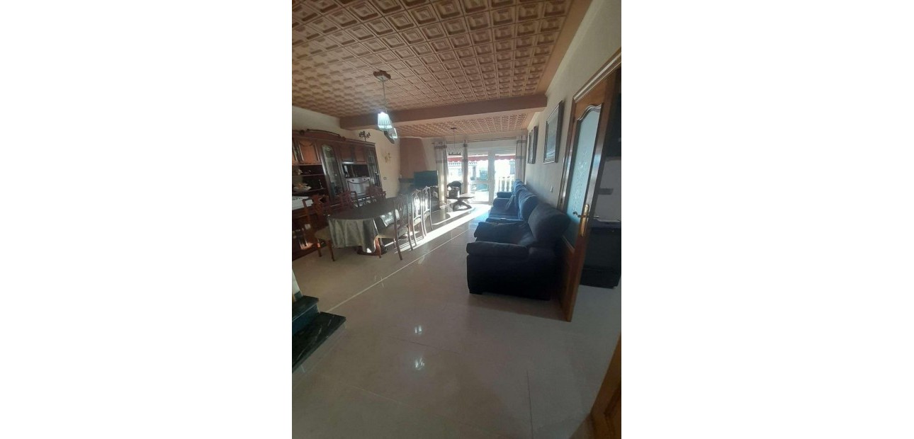 Herverkoop - Villa -
Torrevieja - Punta prima