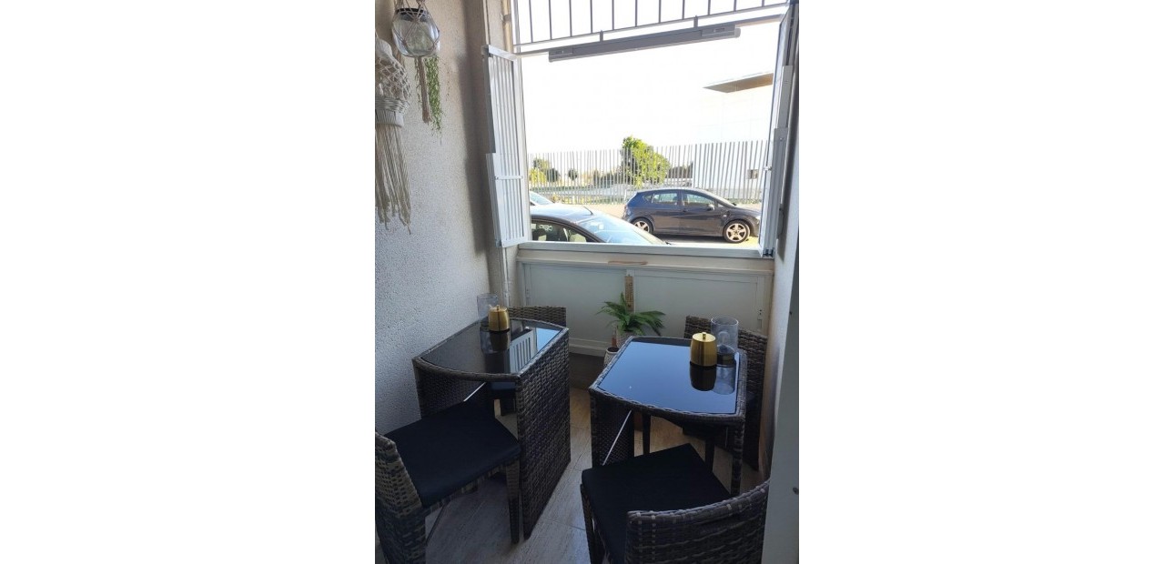 Herverkoop - 1. Apartment / flat -
Torrevieja - Acequion