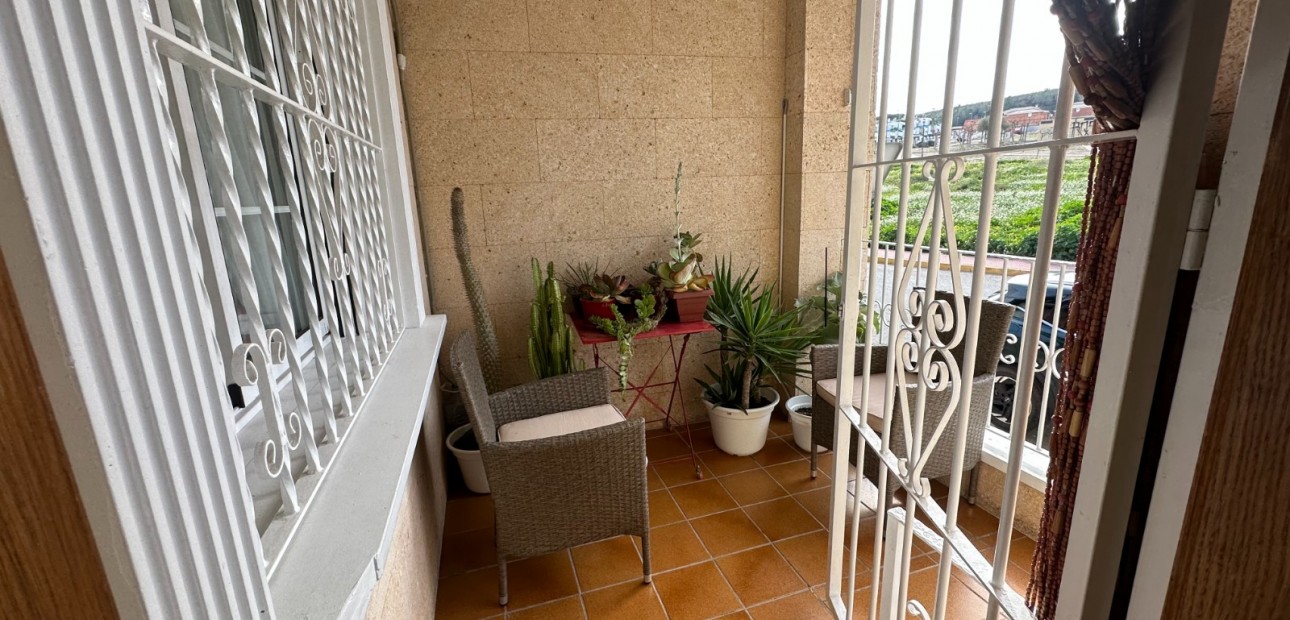 Herverkoop - Herenhuis -
Bigastro