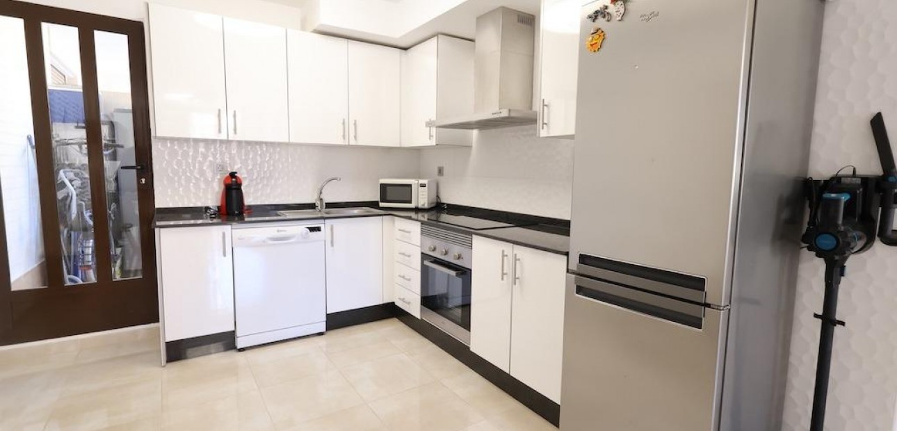 Herverkoop - Terraced house -
Orihuela Costa - Lomas de Cabo Roig