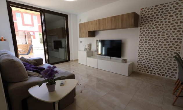 Herverkoop - Terraced house -
Orihuela Costa - Lomas de Cabo Roig
