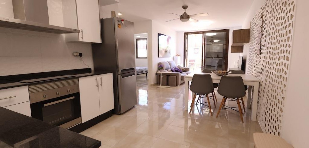 Herverkoop - Terraced house -
Orihuela Costa - Lomas de Cabo Roig