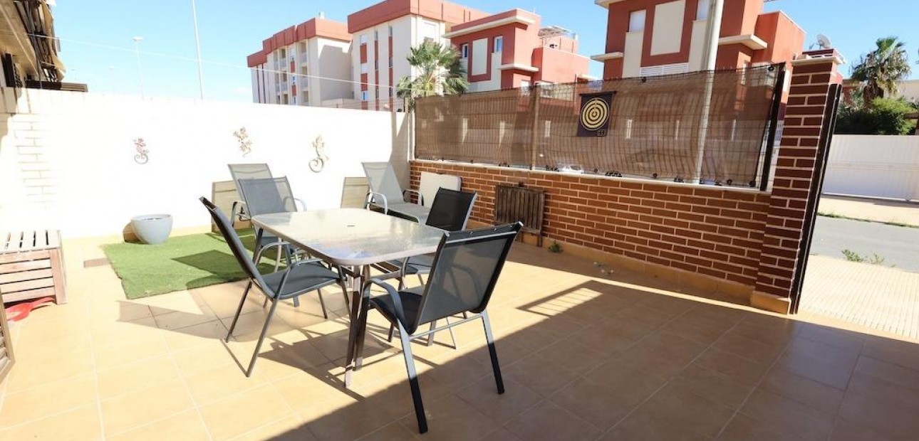 Herverkoop - Terraced house -
Orihuela Costa - Lomas de Cabo Roig