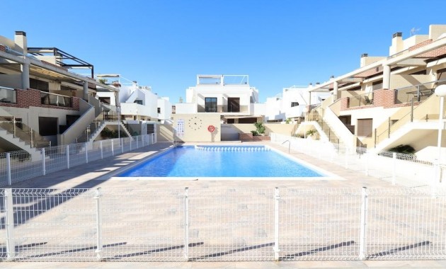Herverkoop - Terraced house -
Orihuela Costa - Lomas de Cabo Roig