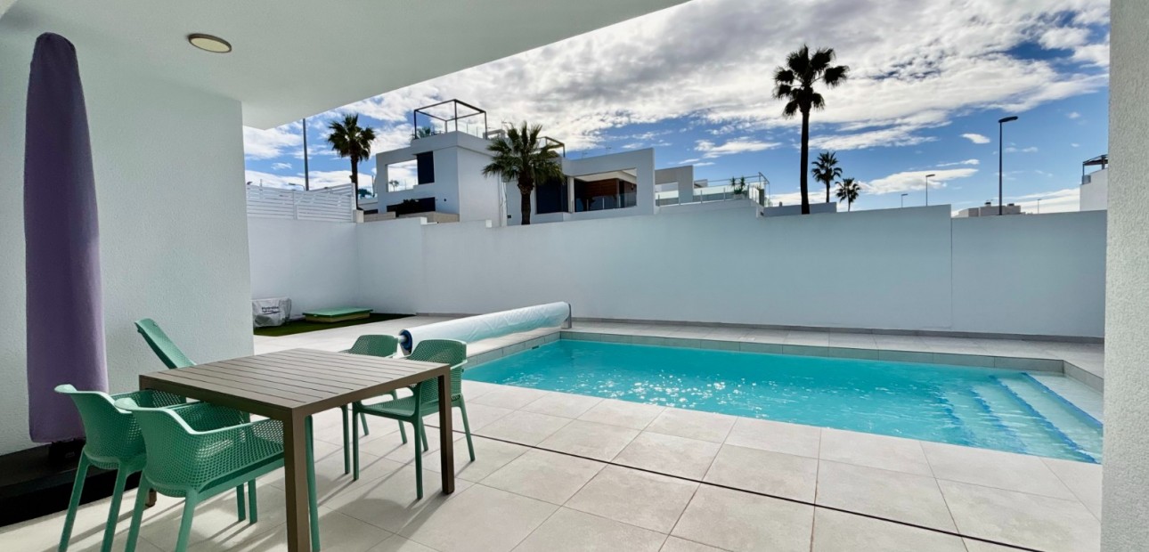 Herverkoop - Detached Villa -
Benijofar - Benijofar - Village