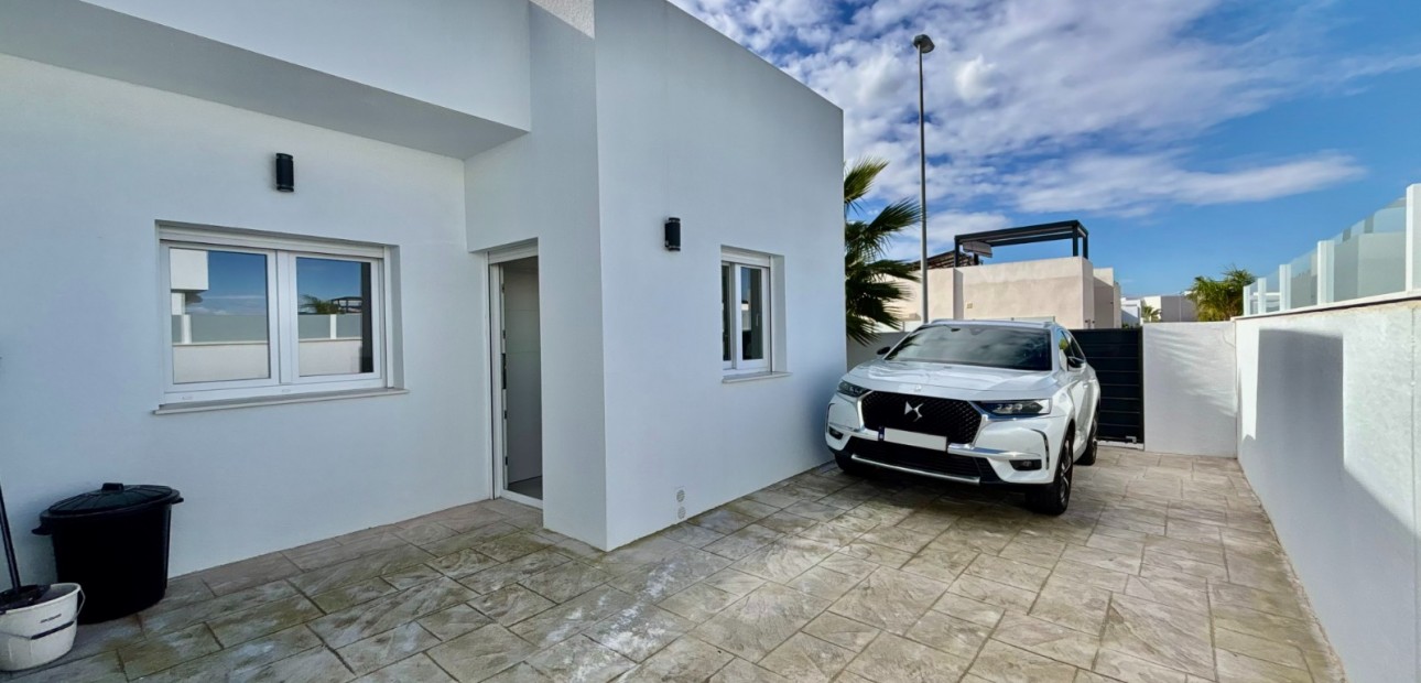 Herverkoop - Detached Villa -
Benijofar - Benijofar - Village