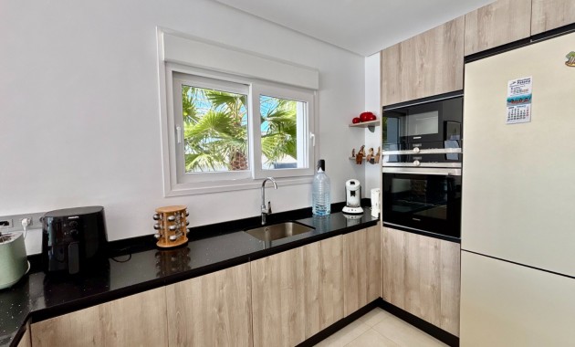 Herverkoop - Detached Villa -
Benijofar - Benijofar - Village