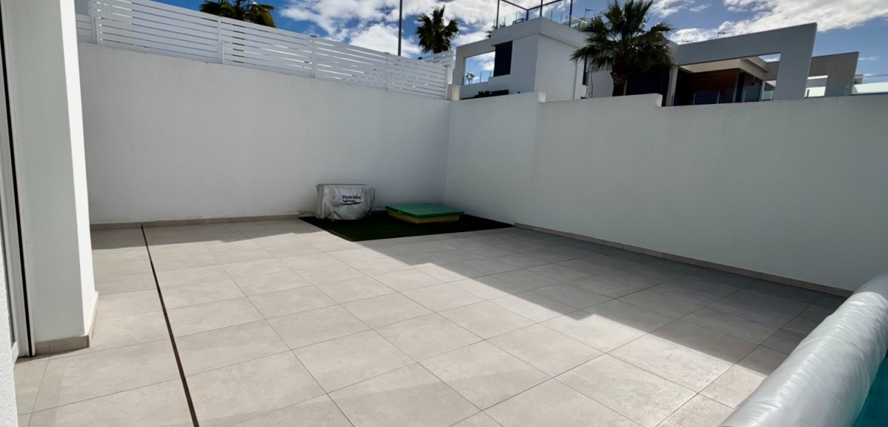 Herverkoop - Detached Villa -
Benijofar - Benijofar - Village